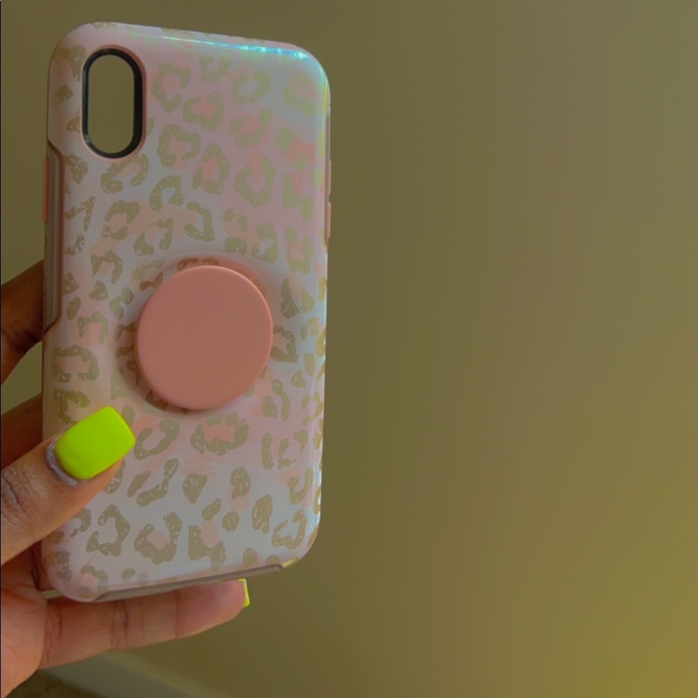Did someone say pop socket with cheetah print?